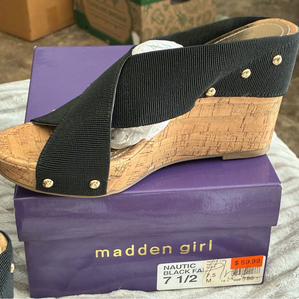 Steve Madden Cork Black Strap Nautic Sandals NWT - Picture 6 of 8